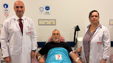 Bakan Işıkhan, Kızılay Kan Bağış Merkezi'nde kan verdi
