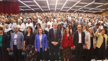 DEM Parti 5. Kongre'de Bakırhan ve Hatimoğulları yeniden eş genel başkan seçildi