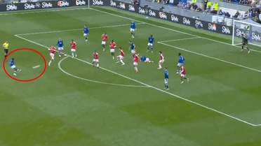 Manchester United'a 90+6'da büyük şok! Son saniyede kaleye füze yolladı