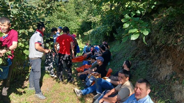 Ordu'da fındık toplarken ölen kardeşlerin ürününü 50 kişilik mahalleli imece usulü topladı
