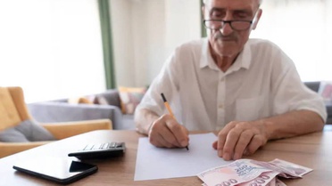 OVP enflasyon tahminiyle emekli ve memurların ocak zammı yaklaşık yüzde 9 olacak
