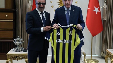 Ülkenin en zengin ismi Hamdi Ulukaya dünyaca ünlü markasını Türkiye'ye getiriyor