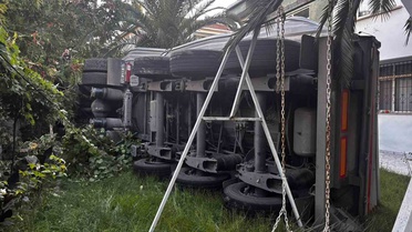 Düzce Akçakoca'da tır patpata çarptı; kazada 4 kişi öldü, 8 kişi yaralandı