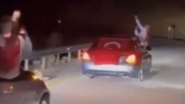 Isparta'da asker eğlencesinde pompalı tüfekle havaya ateş eden kişiye 12 bin lira ceza