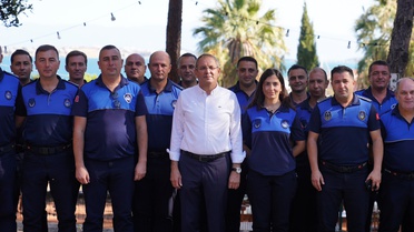 Ayvalık Belediye Başkanı Ergin, Zabıta Haftası'nda personelle buluştu