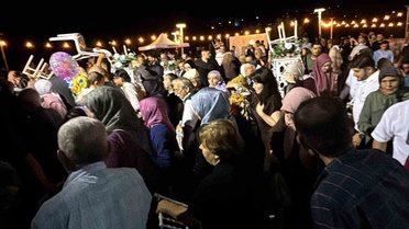 Bartın Ulus'ta ani bastıran yağış düğünü takılar takılamadan dağıttı