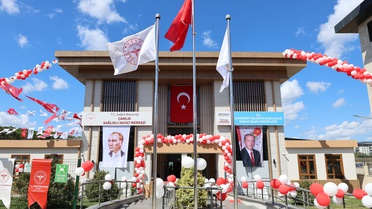 Çekmeköy'de Çamlık Sağlıklı Yaşam Merkezi hizmete açıldı