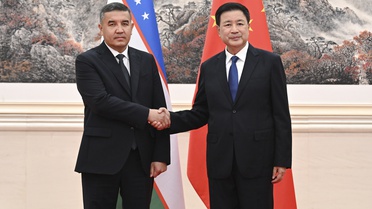 Çin Bakanı Wang, Laos ve Özbekistanlı mevkidaşlarıyla güvenlik işbirliğini görüştü