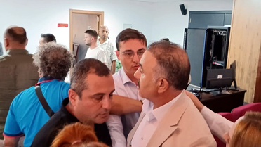 Edirne Belediye Meclisi’nde tansiyon yükseldi: Üyeler arasında arbede çıktı