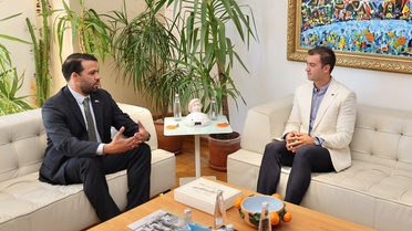 Guatemala Büyükelçisi Recinos, Bodrum Belediye Başkanı Mandalinci'yi makamında ziyaret etti