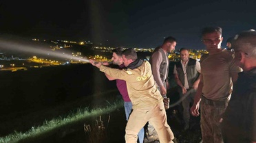 Şırnak İdil'de örtü yangını köy evlerine sıçramadan söndürüldü, 4 ahır zarar gördü