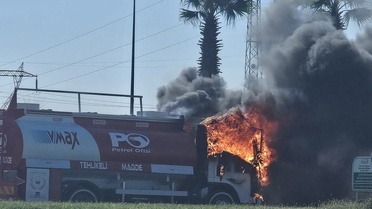 Kahramanmaraş'ta yakıt tankerinde çıkan yangın korkuttu, ekipler söndürdü