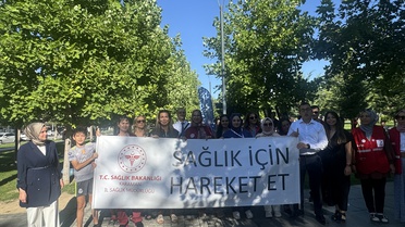 Karaman'da Halk Sağlığı Haftası'nda farkındalık yürüyüşü ve sağlık taramaları yapıldı