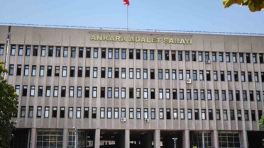 Melih Gökçek'in oğlu ve gelini, kayıt dışı para soruşturmasında Ankara Adliyesi'nde ifade verdi