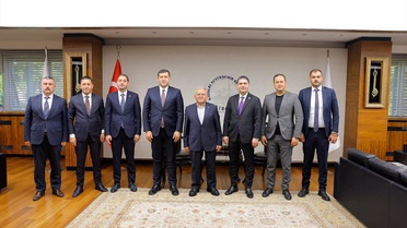 MHP Kayseri Milletvekilleri Özdemir ve Ersoy, Büyükkılıç'ı ziyaret etti