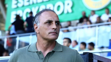 Esenler Erokspor Teknik Direktörü Gürsel: Takım olma olgusunu henüz oturtamadık