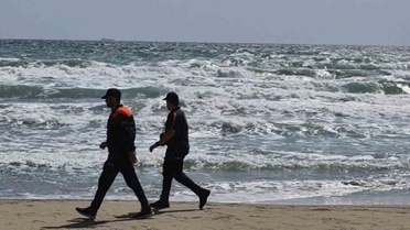 Tekirdağ Saray'da olumsuz hava koşulları nedeniyle plajlarda bugün denize giriş yasaklandı