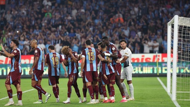 Trabzonspor, Gençlerbirliği'ni 5-0 yendi, 32 yıl sonra en farklı galibiyeti aldı