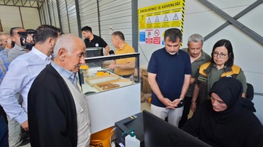AK Parti Düzce Milletvekili Ercan Öztürk, Yığılca TMO fındık alım merkezini açtı