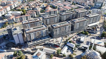 Başkan Taşkın, eski hal binası alanındaki projeyi inceledi
