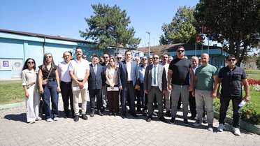 Bursa'da seyyar satıcı saldırısına uğrayan zabıta memuru için protesto düzenlendi