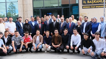 Enerji ve Tabii Kaynaklar Bakanı Bayraktar Çorum'da ziyaretlerde bulundu