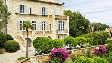 Cagnes-sur-Mer'deki Renoir Müzesi'nde hırsızlar 9 milyon avroluk eseri çaldı