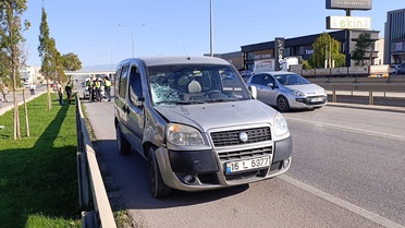 Bursa'da bisikletli 13 yaşındaki çocuk, hafif ticari aracın çarpması sonucu öldü