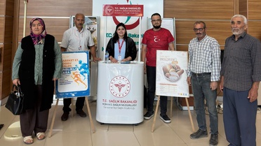 Karapınar'da Halk Sağlığı Haftası'nda tarım işçilerine sağlık hizmeti götürüldü