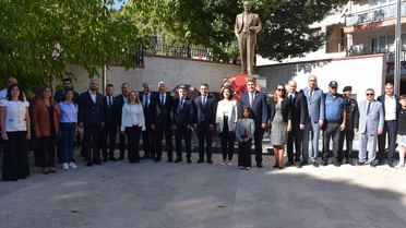 Kemalpaşa'da kurtuluşun 104'üncü yıl dönümü törenle kutlandı
