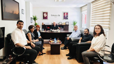 KESK Eş Genel Başkanı Karagöz başkanlığındaki heyet TMMOB'yi ziyaret etti