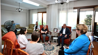 Kırklareli Valisi Turan, Sağlık Müdürü Cerit'le iki aileyi ziyaret etti