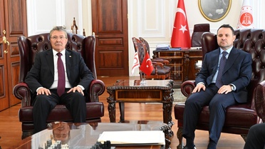 KKTC Başbakanı Üstel, batan gemideki kayıplar için Türkiye'de temaslarda bulundu
