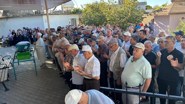 Oyuncu İlhami Adsal Çanakkale'de köy mezarlığında son yolculuğuna uğurlandı