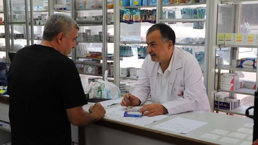 İzmir'de kuşaklar boyu korunan Rum eczacıya ait reçete defteri kentin kurtuluşunu belgeliyor