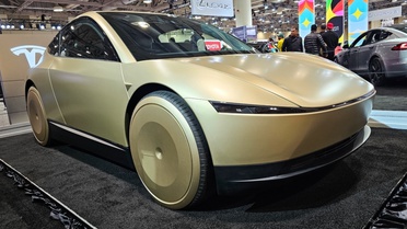 Otonom Tesla Cybercab Austin'de ücretli taşımada, 1000 araç için inceleme başlatıldı