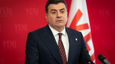 Yeni Parti Sözcüsü Emre, Balbay'ın sözlerini 'CHP zaten kapatıldı' diye yanıtladı