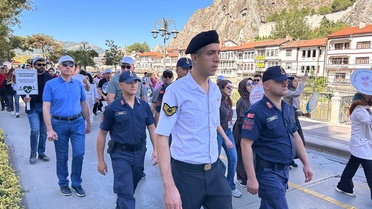Amasya'da halk sağlığı haftası etkinlikleri kapsamında yürüyüş yapıldı