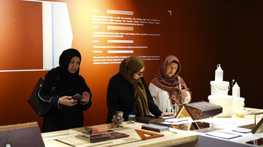 Asırlık kitaplar mücellithanede 'şifa buluyor'