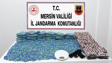 Mersin Erdemli'de uyuşturucu operasyonu, 70 bin hap ele geçirildi