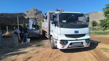 Elazığ'dan Erzincan'a 1 milyon 200 bin pullu sazan yavrusu gönderildi