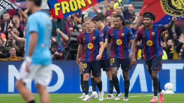 Galatasaray'ın rakibi Barcelona, Feyenoord'u beşledi