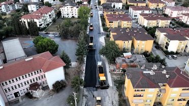 Gölcük’te 600 metrelik cadde yenilendi
