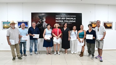İzmir’in işgalden kurtuluşunun 104. yılı... Karabağlar’da Kurtuluşun Şehri İzmir Fotoğraf Sergisi açıldı