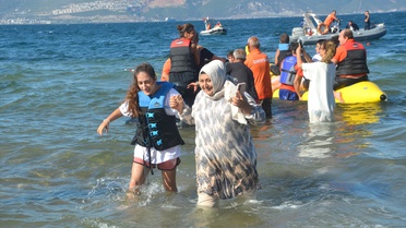 Kocaeli Karamürsel'de engelliler için su sporlarıyla Engelsiz Deniz Festivali yapıldı