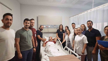 Marmaris Devlet Hastanesi'nde ilk katarakt ameliyatı başarıyla yapıldı