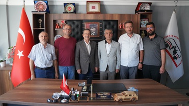Tepebaşı Belediye Başkanı Ataç, Eskişehir'de altı esnaf odasının başkanıyla bir araya geldi