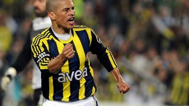Alex de Souza'dan çarpıcı itiraf: Fenerbahçe'den ayrılmasına üzüldüm