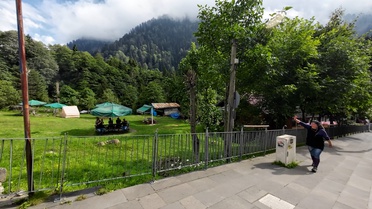 Ayder'in Nazmiye ablası, 2. Kaçkar by UTMB maratonuna diz ağrılarına rağmen hazırlanıyor