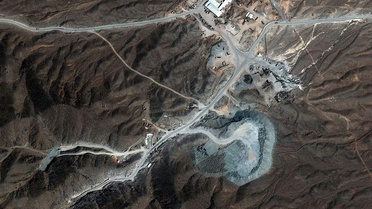 IAEA, İran'ı 20 yıl sonra ilk kez Güvenlik Konseyi'ne sevk etti
